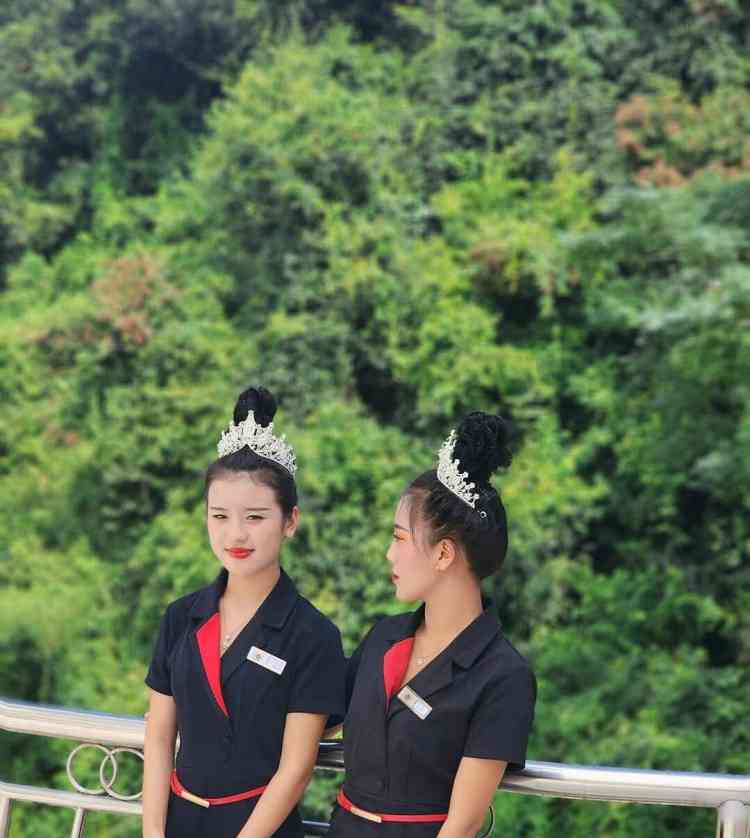 集装箱短缺、海运运费飙升，车企滚装船作用显现